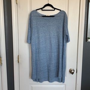 Eileen Fisher blue linen short-sleeved tunic